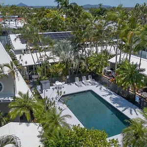 https://caribbean-noosa.queenslandhotels.net