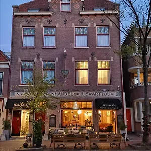 Johannes Vermeer 3*, Delft Paesi Bassi