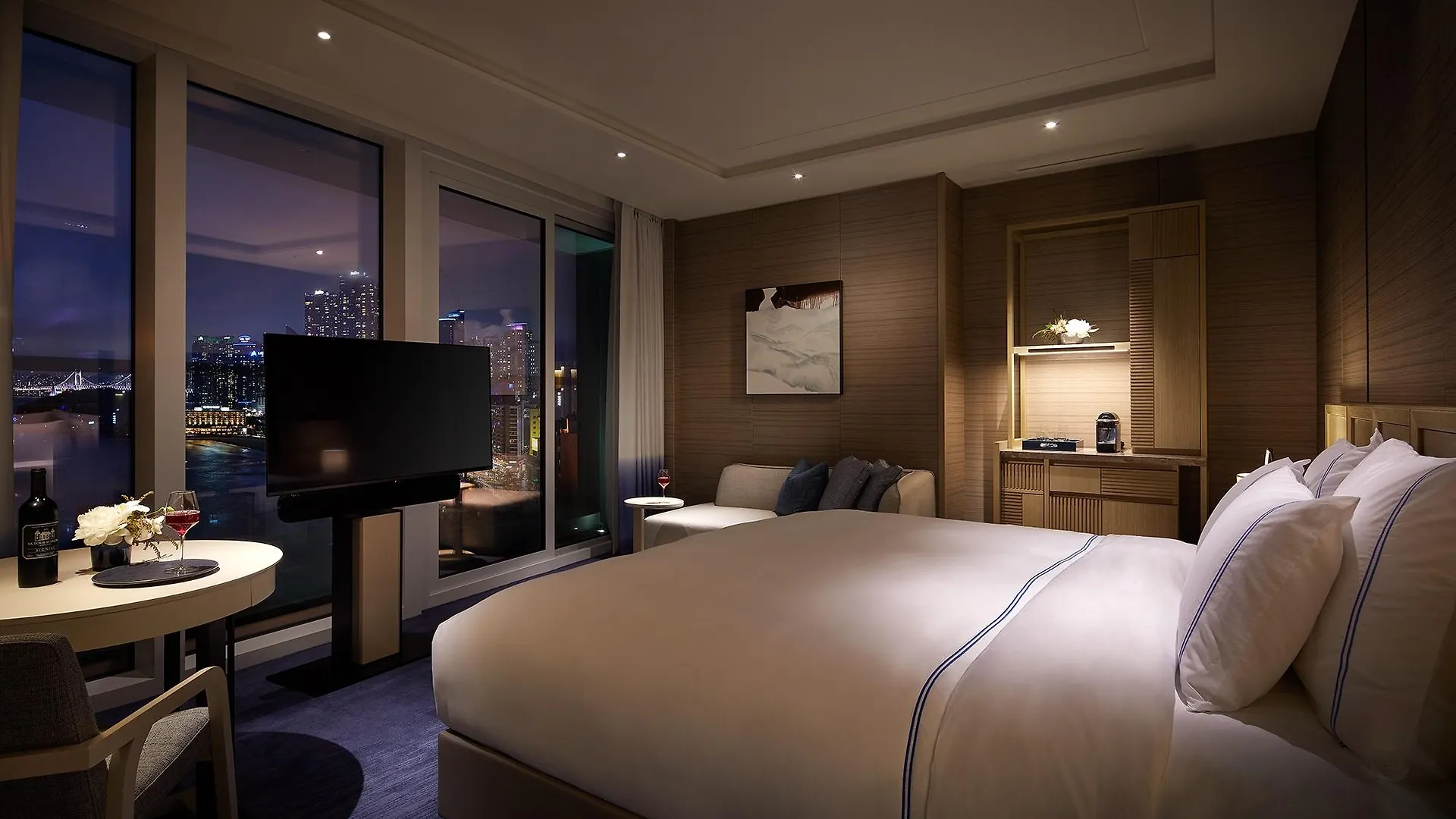 Signiel Busan Hotel